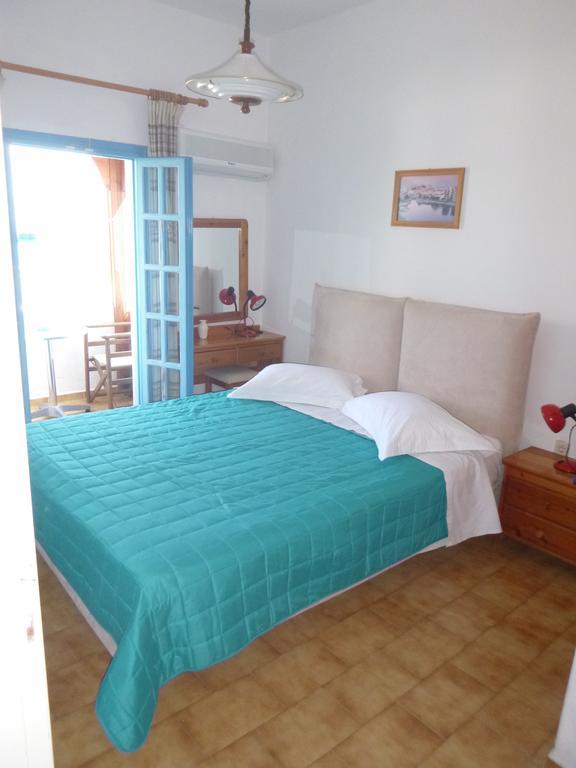 Stavros Apartments Istro Luaran gambar