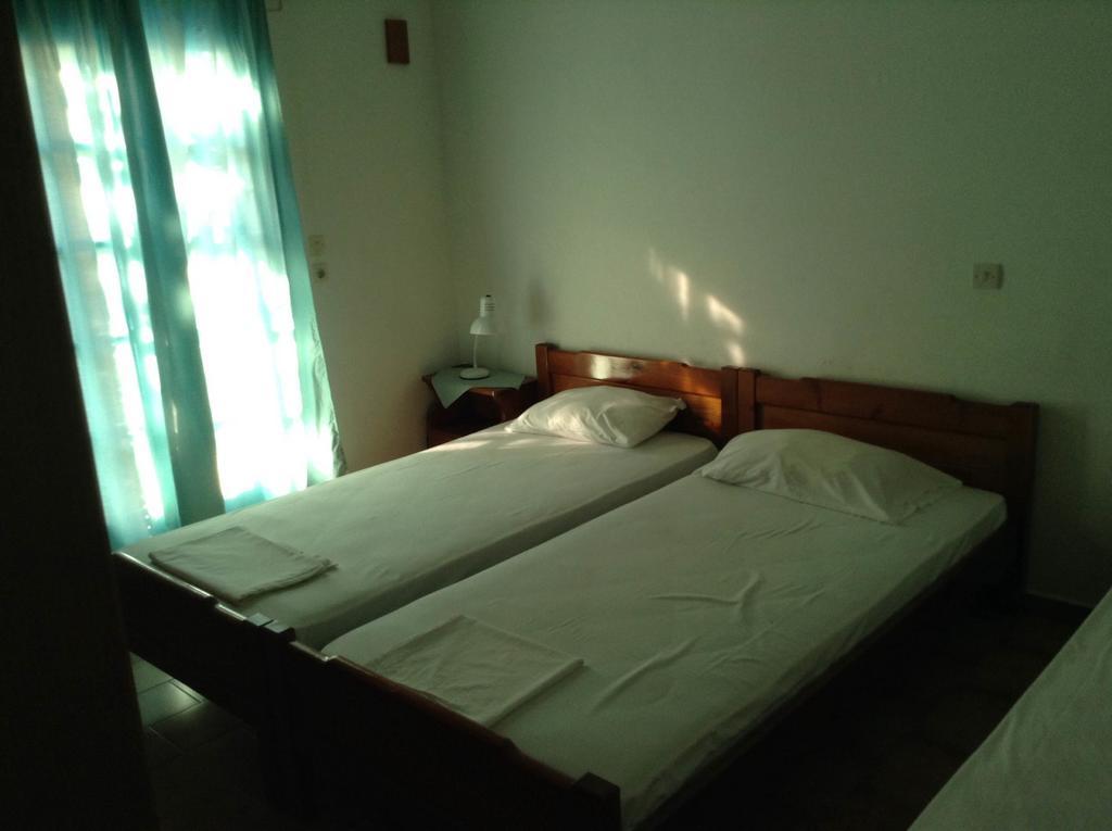 Stavros Apartments Istro Luaran gambar